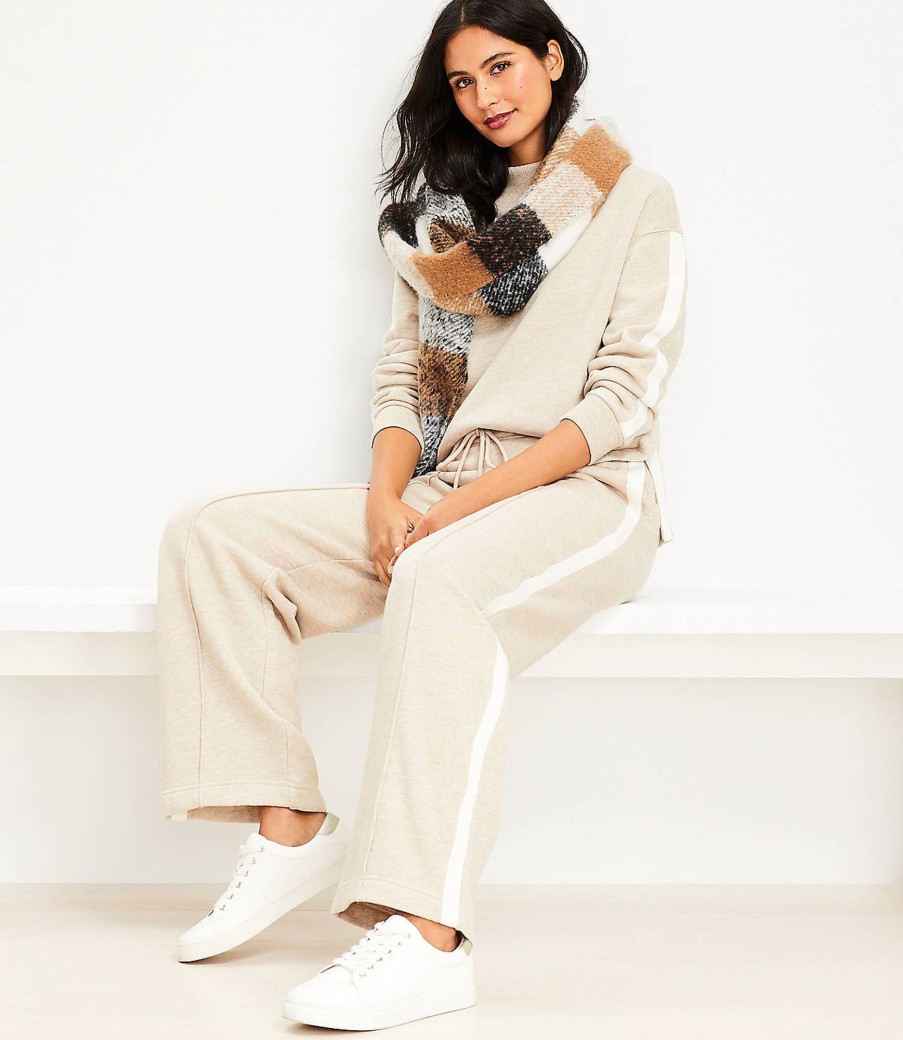 Clothing Loft | Lou & Grey Side Stripe Pintucked Fluffy Fleece Wide Leg Pants Ecru Melange