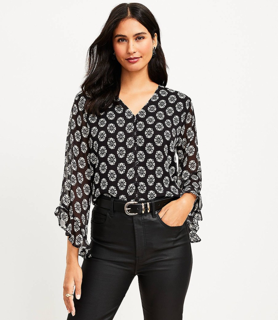 Clothing Loft | Geo V-Neck Ruffle Cuff Blouse Black