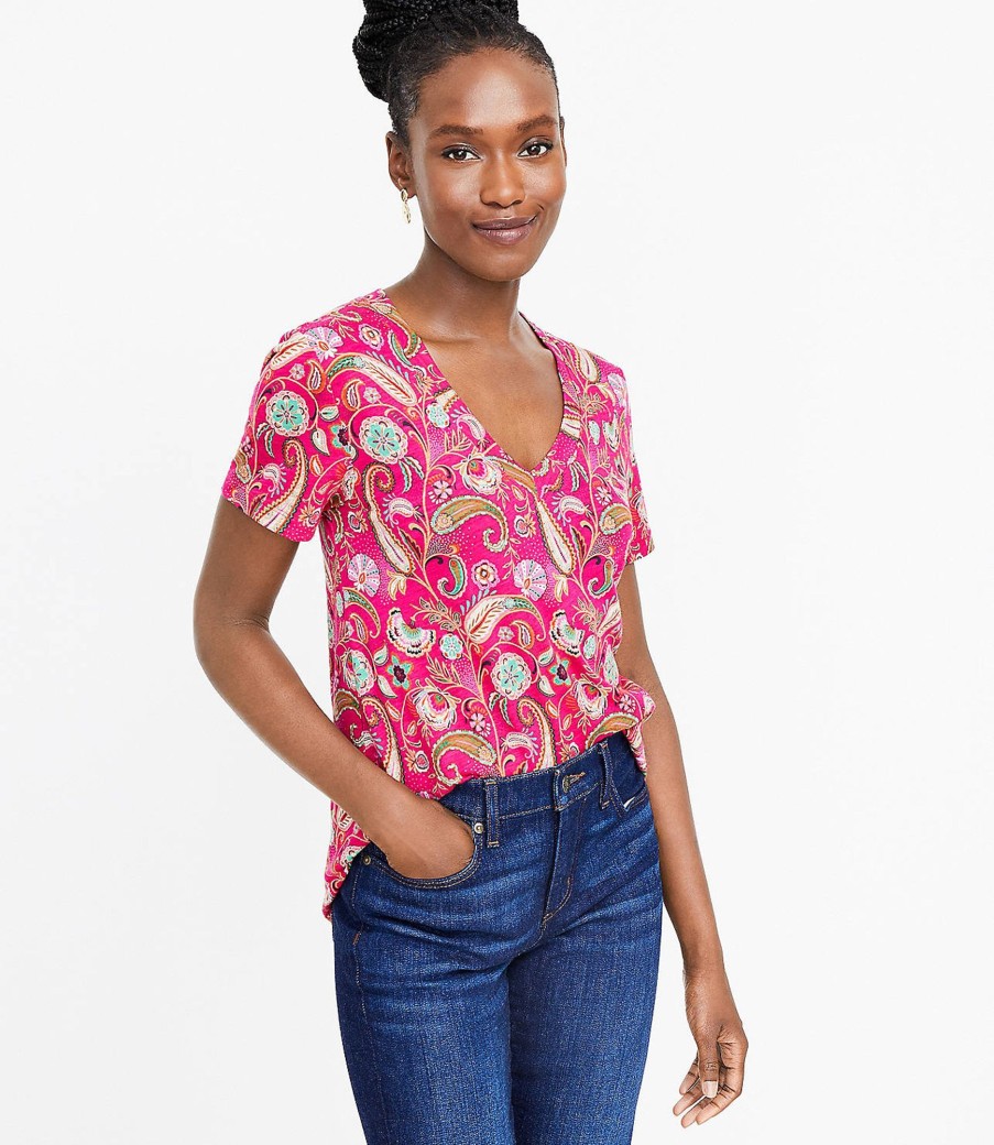 Clothing Loft | Paisley Everyday V-Neck Tee Granita