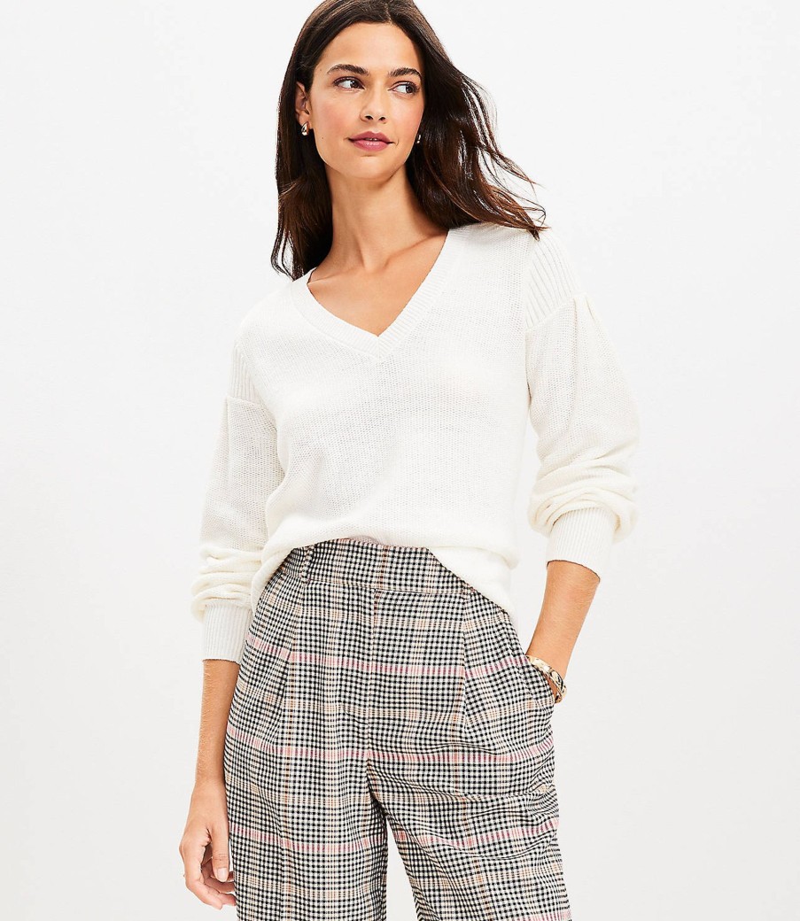 Clothing Loft | Honeycomb Stitch V-Neck Sweater Whisper White