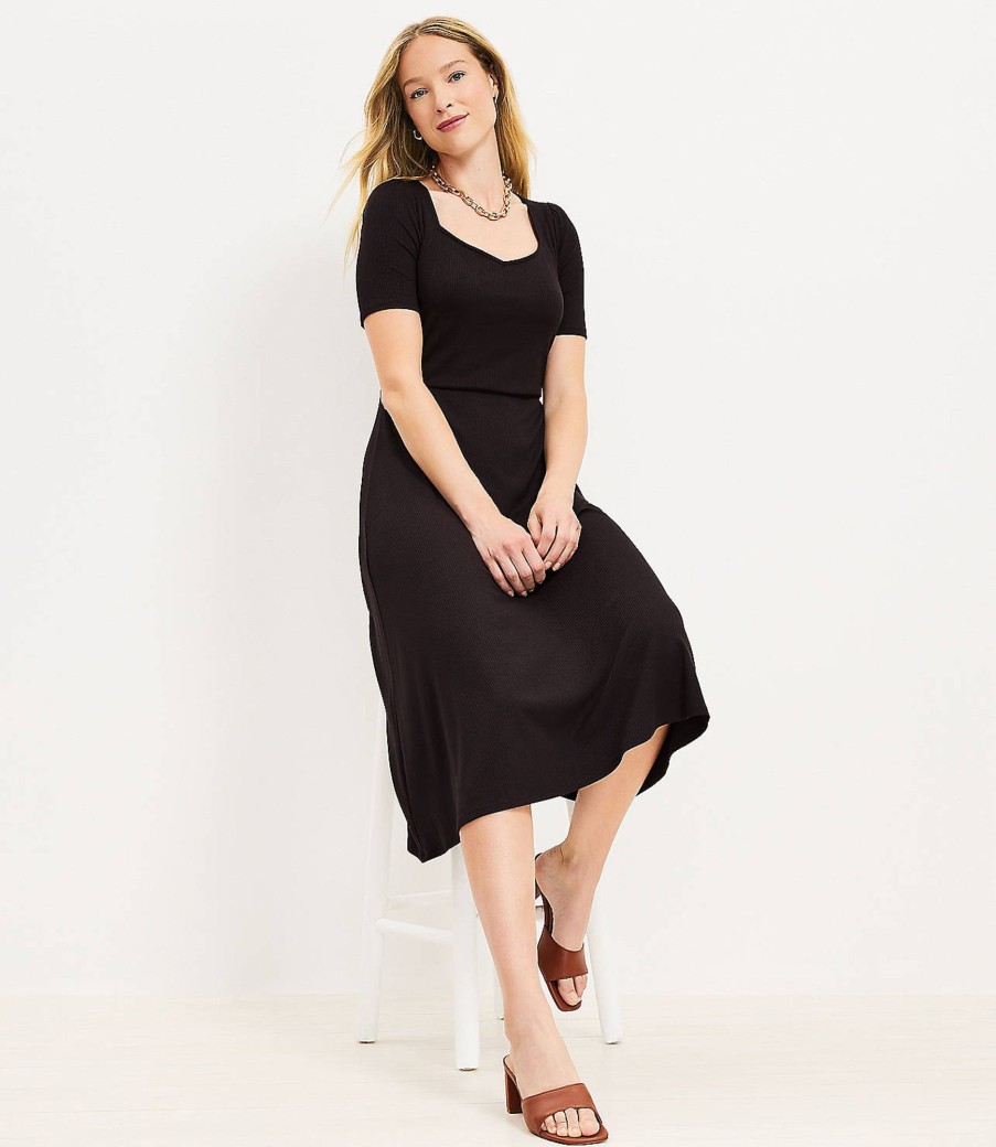 Clothing Loft | Squared V-Neck Flare Midi Dress Black